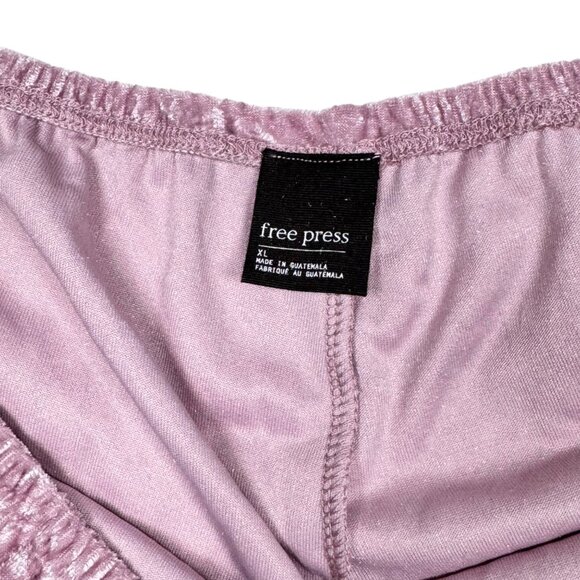 NWT Velvet Pajama Set Sz.XL Pink Top Shorts Lounge Sleepwear Ruffle Feminine - Picture 10 of 12
